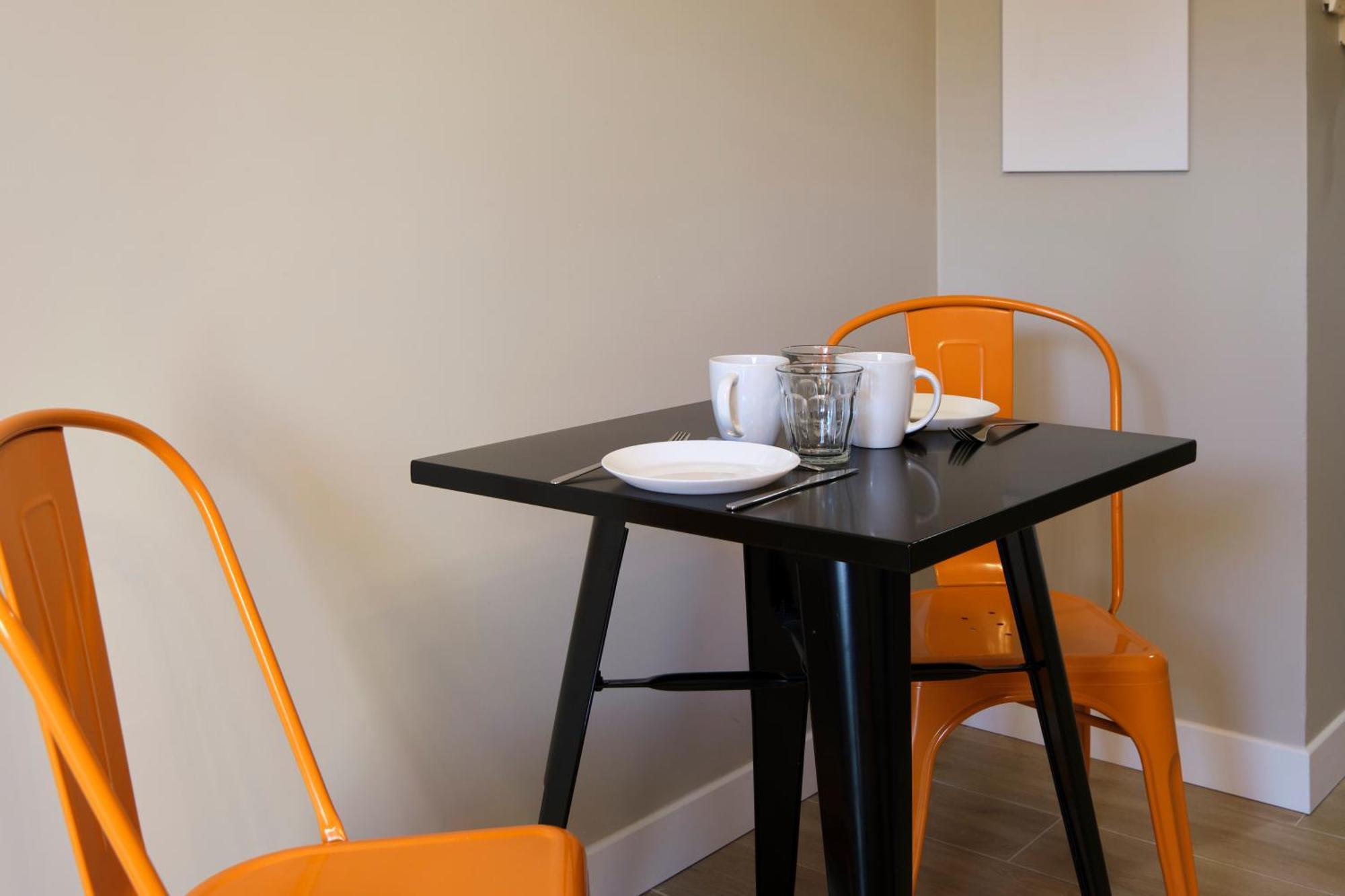 Au Celadon Parking Gratuit, Wifi, Terrasse, Piscine